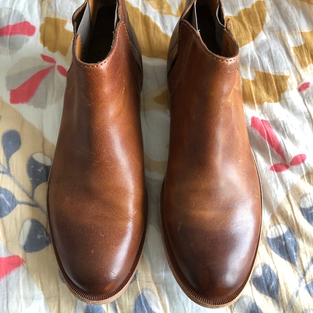 Women’s booties
